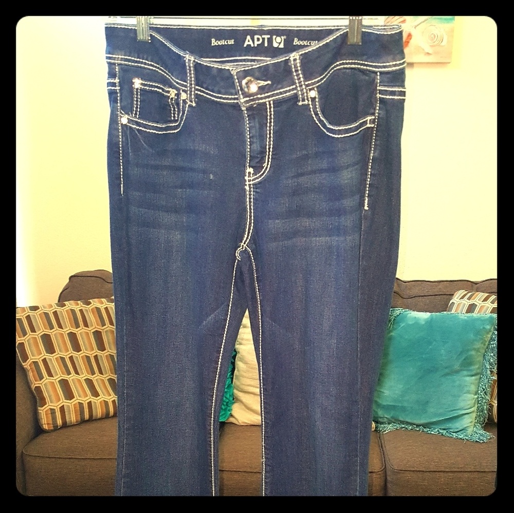 Apt 9 Back Pocket Sparkle Jeans.